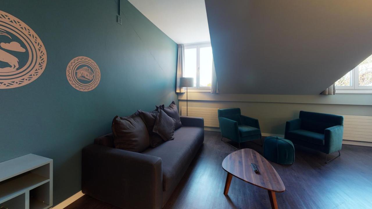 Reka-Ferienanlage Madulain Kamer foto