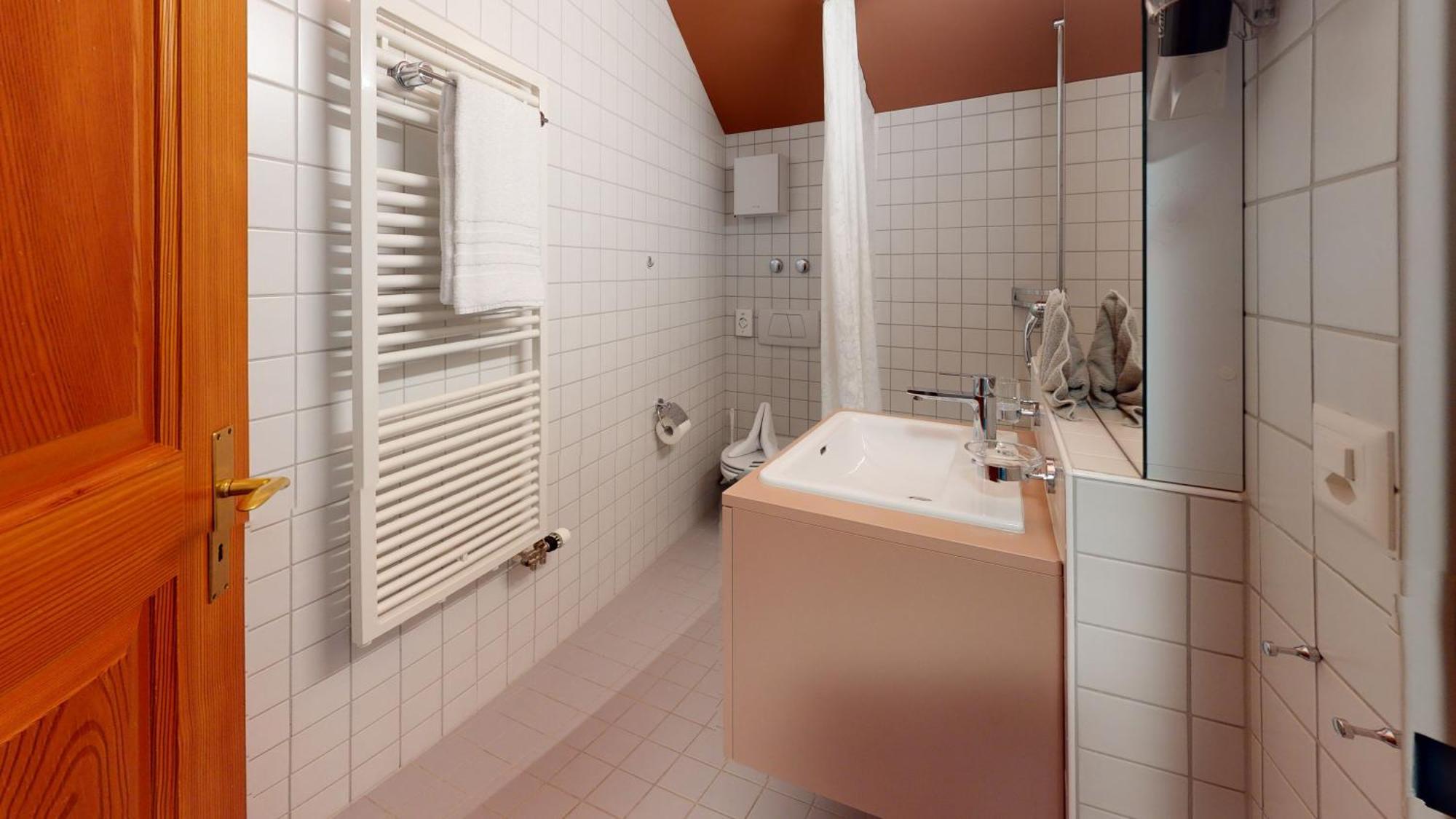Reka-Ferienanlage Madulain Kamer foto